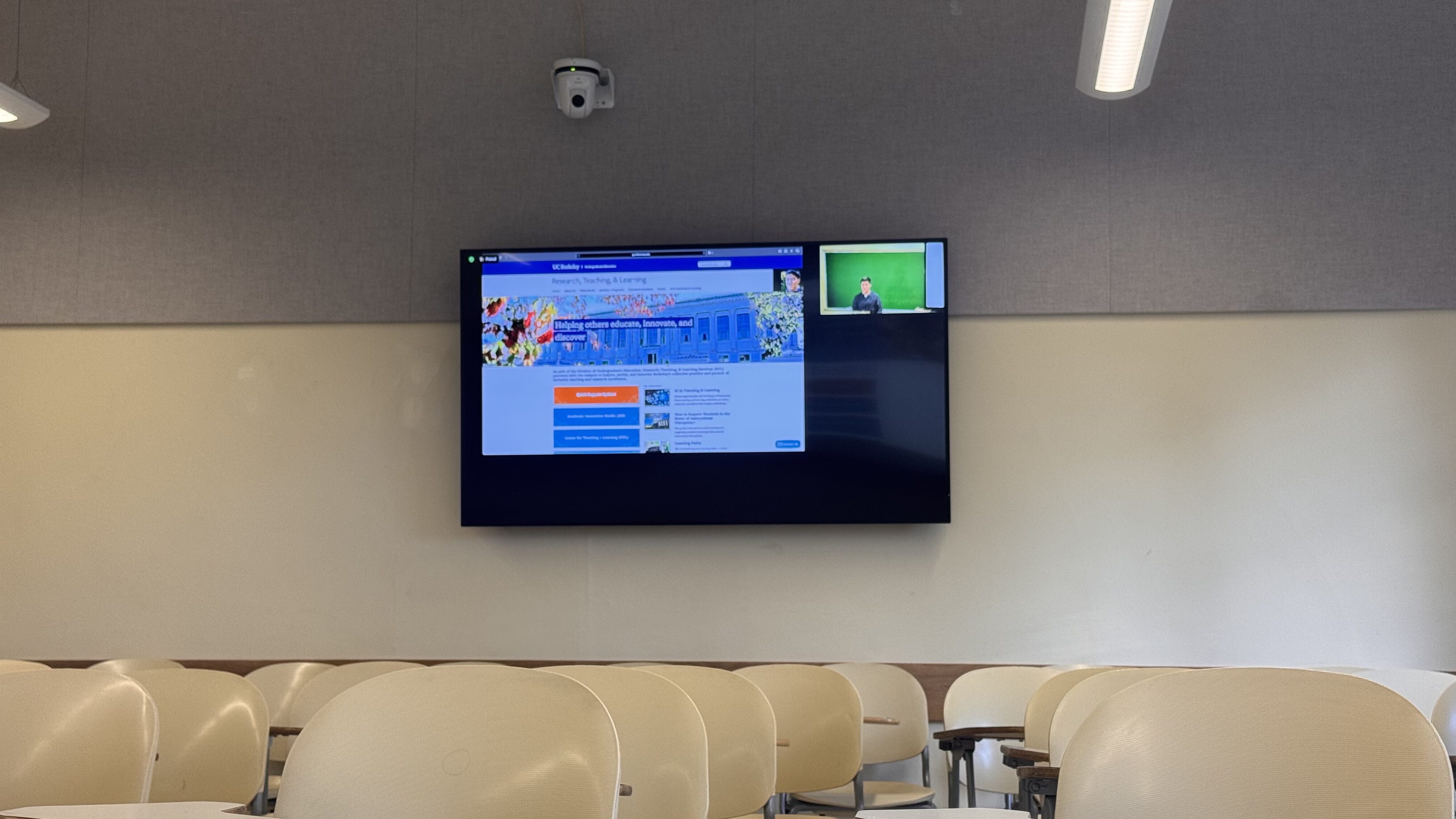 219 Dwinelle Rear of Classroom 219 Dwinelle Rear of Classroom