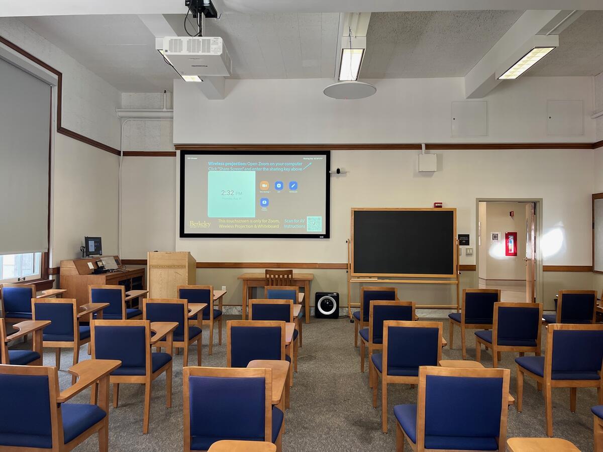 Wheeler 300 Flex classroom